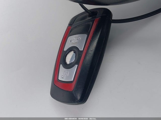 45044536 :رقم المزاد ، WBA3C1C52CF433562 vin ، 2012 Bmw 328i مزاد بيع