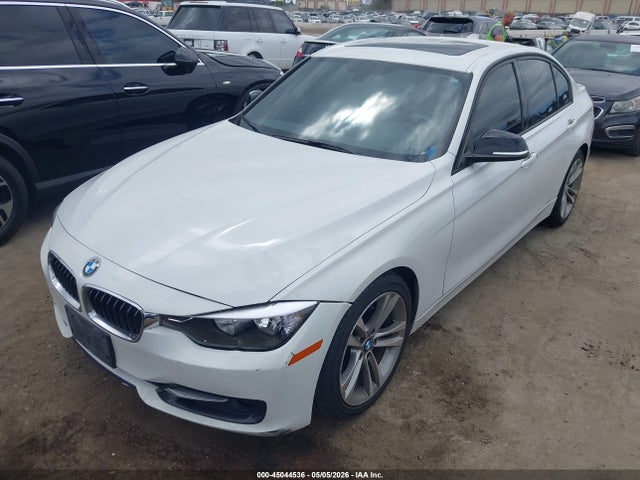 45044536 :رقم المزاد ، WBA3C1C52CF433562 vin ، 2012 Bmw 328i مزاد بيع