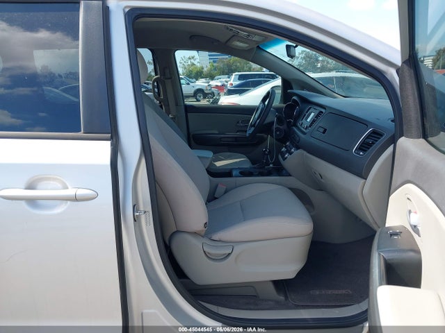 KNDMB5C10G6088469 KIA SEDONA LX