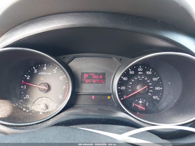 KNDMB5C10G6088469 KIA SEDONA LX