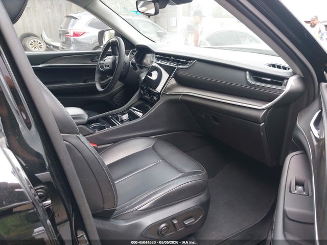 Продажа на аукционе авто 2023 Jeep Grand Cherokee L Limited 4x2, vin: 1C4RJJBG2P8843746, номер лота: 45044560
