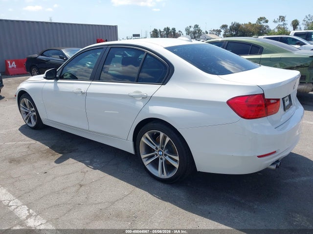 2013 Bmw 328i მანქანა იყიდება აუქციონზე, vin: WBA3C1C53DK103700, აუქციონის ნომერი: 45044567