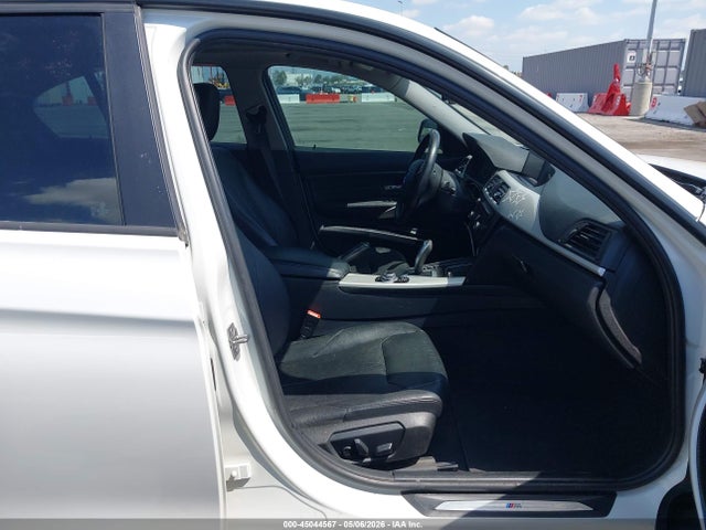 2013 Bmw 328i მანქანა იყიდება აუქციონზე, vin: WBA3C1C53DK103700, აუქციონის ნომერი: 45044567