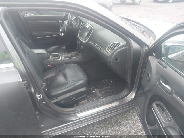Продажа на аукционе авто 2013 Chrysler 300c Awd, vin: 2C3CCAKT0DH567350, номер лота: 45044610