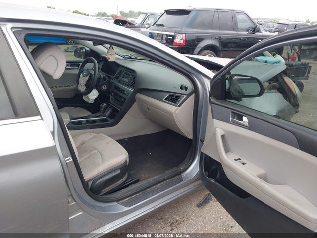 Продажа на аукционе авто 2017 Hyundai Sonata, vin: 5NPE24AF9HH489507, номер лота: 45044615