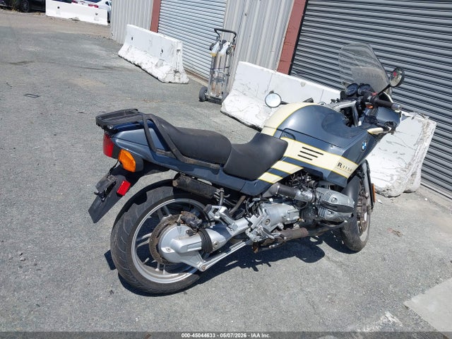 Продажа на аукционе авто 2003 Bmw R1150 Rs, vin: WB10498A63ZG70531, номер лота: 45044633