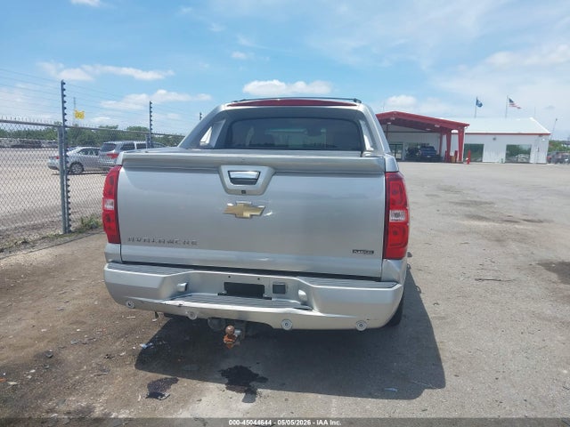 45044644 :رقم المزاد ، 3GNMCGE06BG399383 vin ، 2011 Chevrolet Avalanche 1500 Ltz مزاد بيع