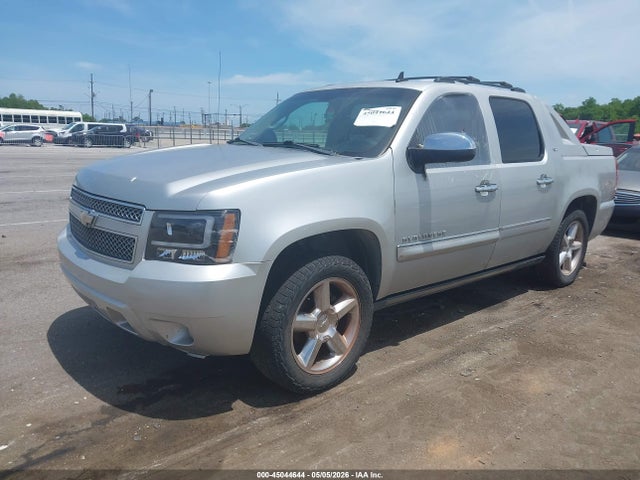 45044644 :رقم المزاد ، 3GNMCGE06BG399383 vin ، 2011 Chevrolet Avalanche 1500 Ltz مزاد بيع