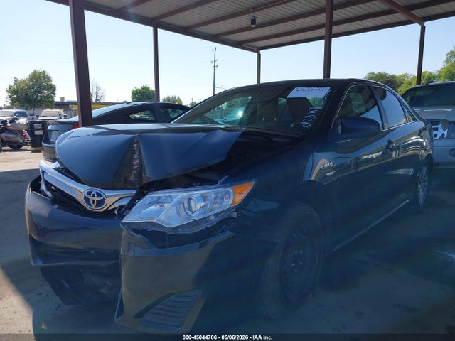 45044706 :رقم المزاد ، 4T1BD1FK9DU064253 vin ، 2013 Toyota Camry Hybrid Le مزاد بيع