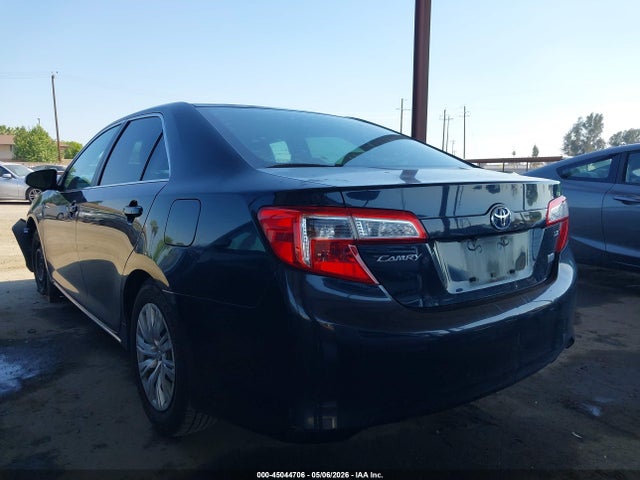 45044706 :رقم المزاد ، 4T1BD1FK9DU064253 vin ، 2013 Toyota Camry Hybrid Le مزاد بيع