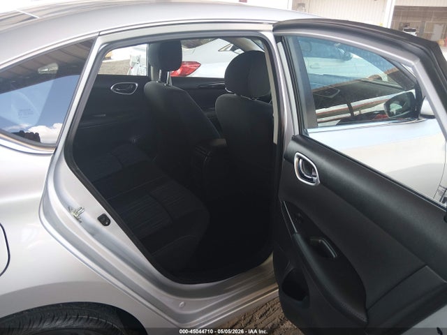 3N1AB7AP8KY349132 Nissan SENTRA SV