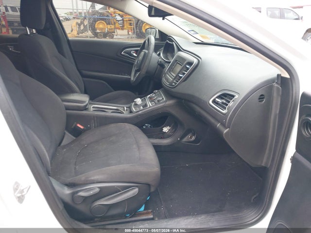 Aukcja sprzedaży 2015 Chrysler 200 Limited, vin: 1C3CCCAB5FN571232, numer aukcji: 45044773