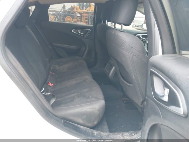 Aukcja sprzedaży 2015 Chrysler 200 Limited, vin: 1C3CCCAB5FN571232, numer aukcji: 45044773