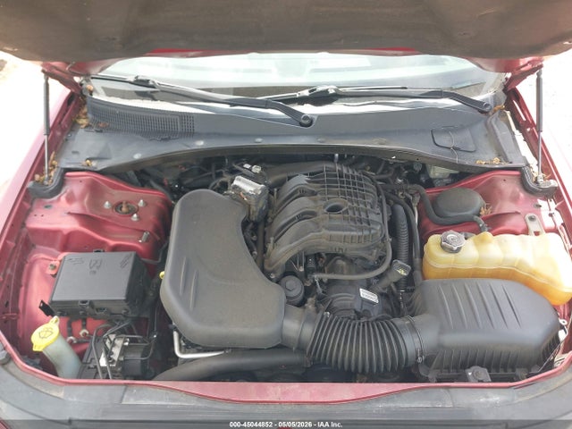 45044852 :رقم المزاد ، 2C3CCAAG8DH735935 vin ، 2013 Chrysler 300 Motown مزاد بيع