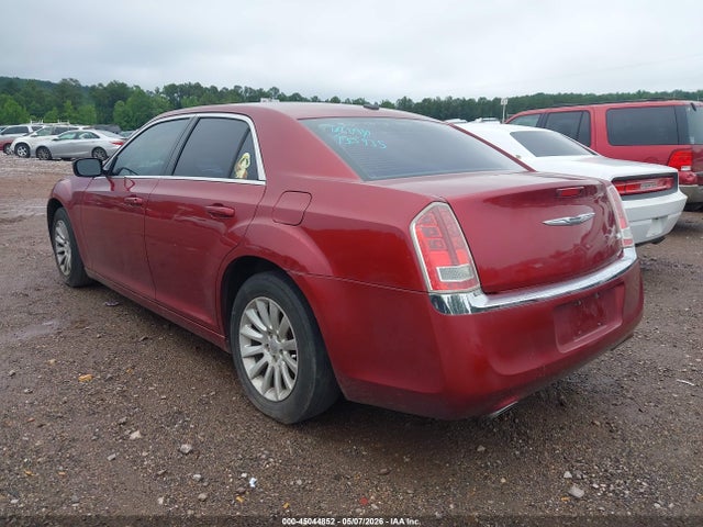 45044852 :رقم المزاد ، 2C3CCAAG8DH735935 vin ، 2013 Chrysler 300 Motown مزاد بيع