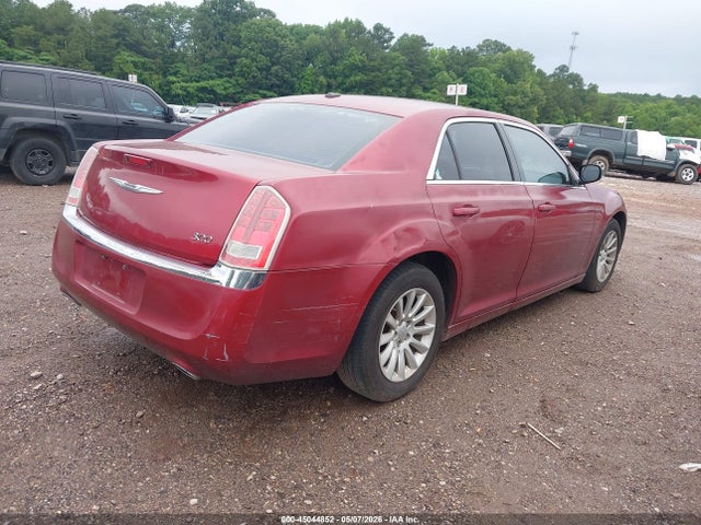 45044852 :رقم المزاد ، 2C3CCAAG8DH735935 vin ، 2013 Chrysler 300 Motown مزاد بيع