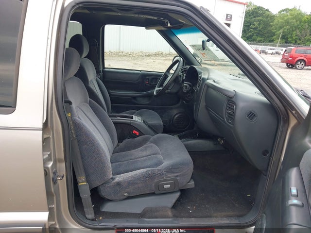 Продаж на аукціоні авто 2000 Chevrolet Blazer Lt, vin: 1GNCS13W9Y2335326, номер лоту: 45044864
