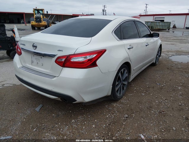 Продаж на аукціоні авто 2016 Nissan Altima 2.5 Sr, vin: 1N4AL3AP7GC269541, номер лоту: 45044884