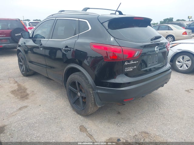 2017 Nissan Rogue Sport Sv მანქანა იყიდება აუქციონზე, vin: JN1BJ1CP8HW026975, აუქციონის ნომერი: 45044886
