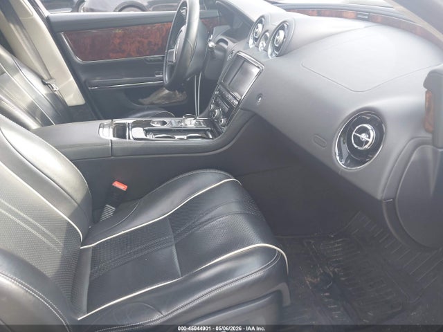 Aukcja sprzedaży 2016 Jaguar Xj R-sport, vin: SAJWA1C78G8V95747, numer aukcji: 45044901
