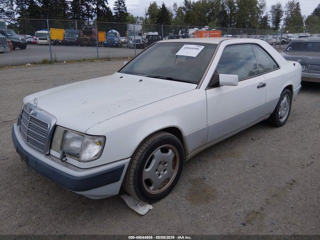 Продажа на аукционе авто 1990 Mercedes-benz 300 Ce, vin: WDBEA51E5LB256796, номер лота: 45044906
