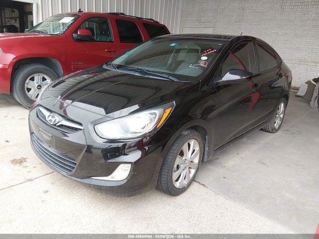 2013 Hyundai Accent Gls მანქანა იყიდება აუქციონზე, vin: KMHCU4AE4DU351619, აუქციონის ნომერი: 45044964