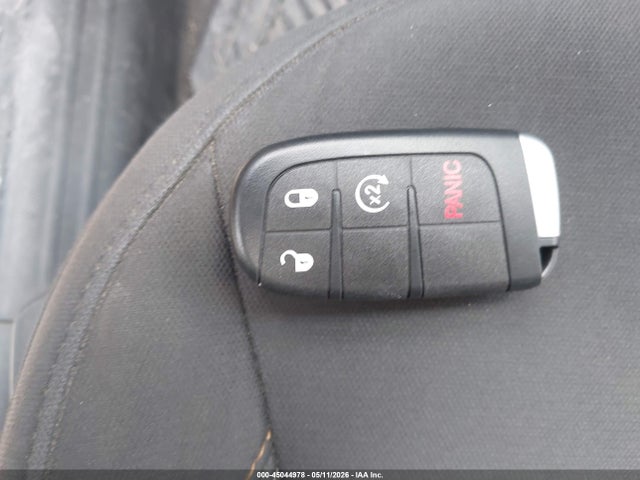 Продажа на аукционе авто 2017 Jeep New Compass Sport Fwd, vin: 3C4NJCAB8HT661018, номер лота: 45044978