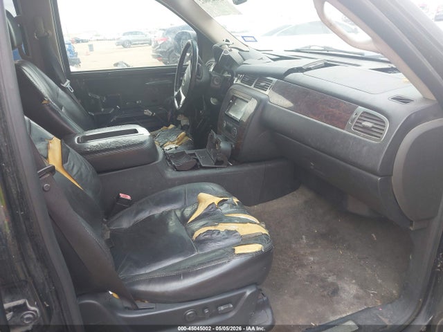 45045002 :رقم المزاد ، 1GKFK66807J310890 vin ، 2007 Gmc Yukon Xl 1500 Denali مزاد بيع