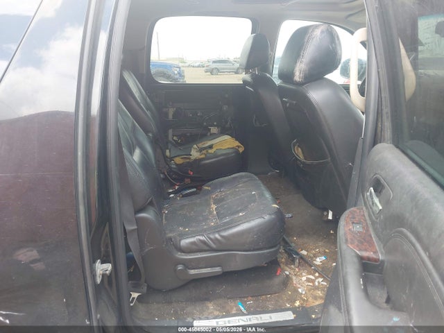 45045002 :رقم المزاد ، 1GKFK66807J310890 vin ، 2007 Gmc Yukon Xl 1500 Denali مزاد بيع