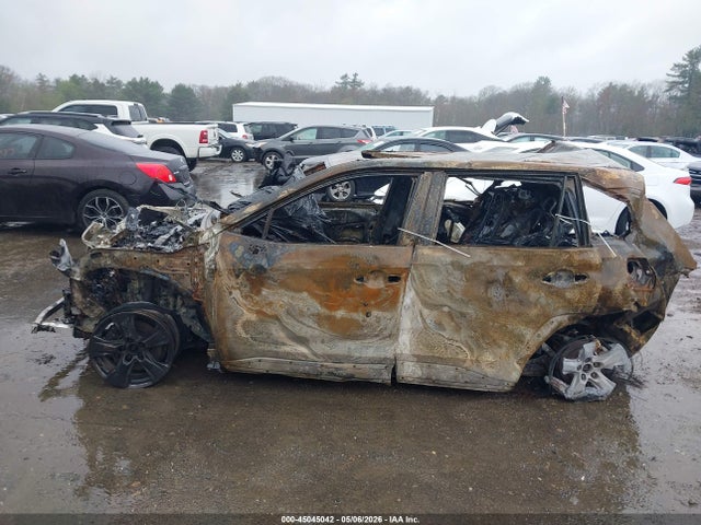 JTMRWRFV8PD204688 Toyota Rav4 Hybrid Xle