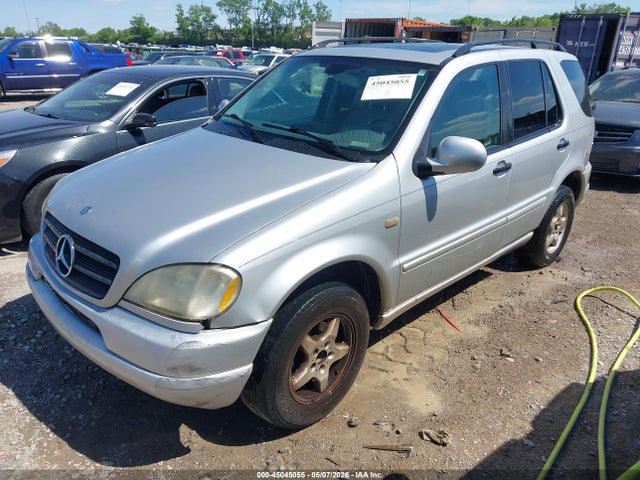 45045055 :رقم المزاد ، 4JGAB54E11A253241 vin ، 2001 Mercedes-benz Ml 320 مزاد بيع