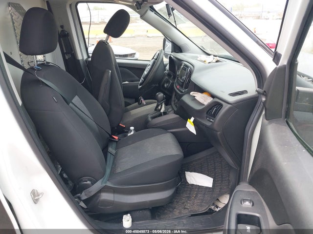2022 Ram Promaster City Cargo Van მანქანა იყიდება აუქციონზე, vin: ZFBHRFAB9N6Y41835, აუქციონის ნომერი: 45045073