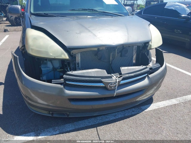 2005 Toyota Sienna Xle Limited მანქანა იყიდება აუქციონზე, vin: 5TDZA22C75S262755, აუქციონის ნომერი: 45045099