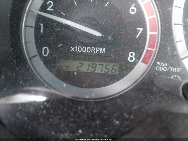 2005 Toyota Sienna Xle Limited მანქანა იყიდება აუქციონზე, vin: 5TDZA22C75S262755, აუქციონის ნომერი: 45045099