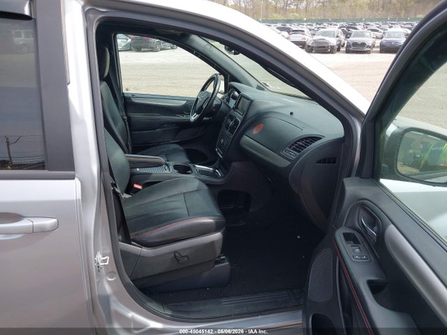 Продажа на аукционе авто 2019 Dodge Grand Caravan Gt, vin: 2C4RDGEG2KR563957, номер лота: 45045142