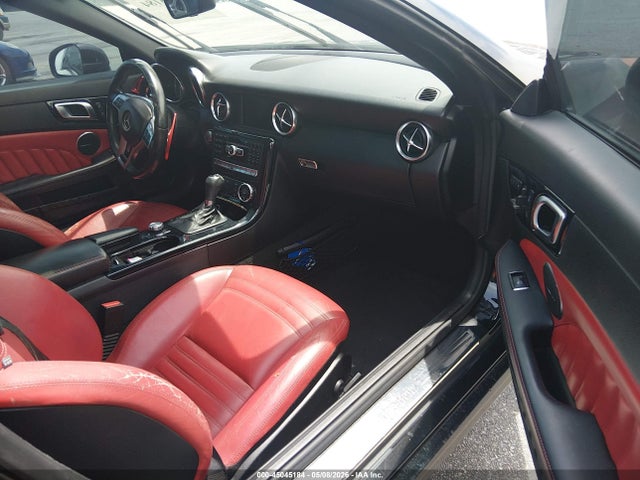 45045184 :رقم المزاد ، WDDPK4HA0EF080486 vin ، 2014 Mercedes-benz Slk 250 مزاد بيع