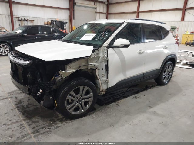 2021 Kia Seltos S მანქანა იყიდება აუქციონზე, vin: KNDEU2AA6M7171877, აუქციონის ნომერი: 45045186