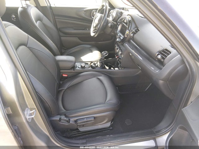 Продажа на аукционе авто 2017 Mini Clubman Cooper, vin: WMWLU1C34H2F28685, номер лота: 45045205