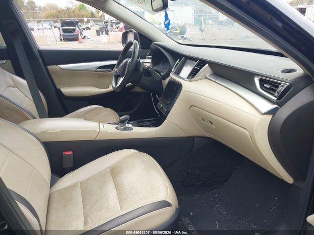 45045207 :رقم المزاد ، 3PCAJ5M12KF122879 vin ، 2019 Infiniti Qx50 Essential مزاد بيع