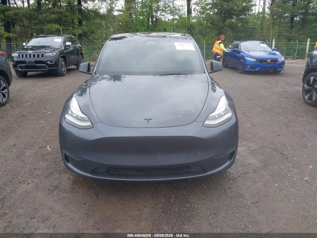 Продаж на аукціоні авто 2022 Tesla Model Y Long Range Dual Motor All-wheel Drive, vin: 7SAYGDEEXNA009162, номер лоту: 45045208