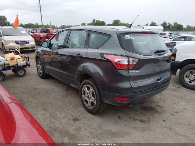Ford ESCAPE S 2018 1FMCU0F77JUB05789 Image 3