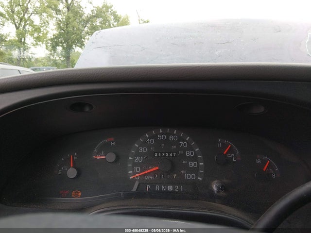 Aukcja sprzedaży 2001 Ford E-350 Super Duty Xl/xlt, vin: 1FBSS31L31HA75649, numer aukcji: 45045239