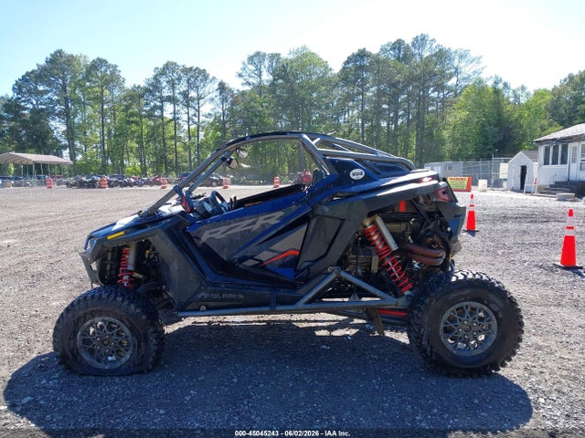 45045243 :رقم المزاد ، 3NSRGK2K1PG323653 vin ، 2023 Polaris Rzr Pro R Premium مزاد بيع
