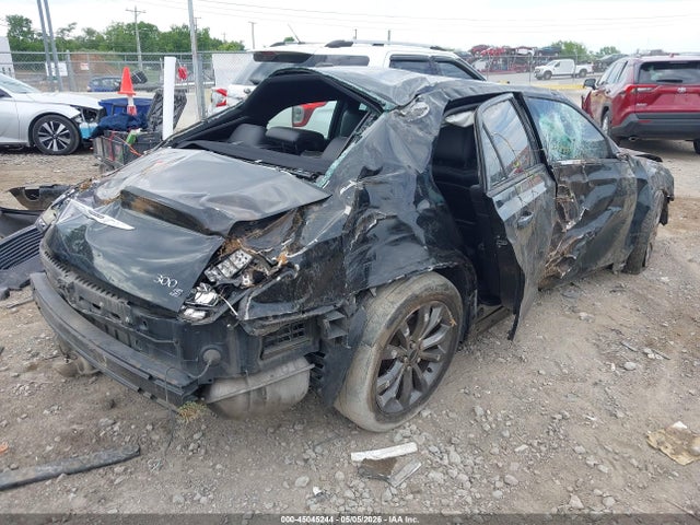 45045244 :رقم المزاد ، 2C3CCAGG4EH238969 vin ، 2014 Chrysler 300 300s مزاد بيع