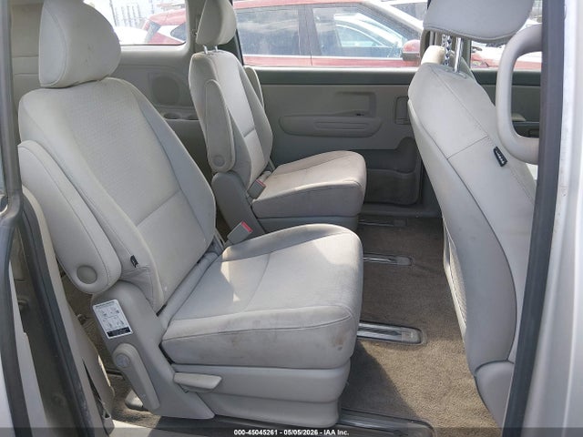 2016 Kia Sedona L მანქანა იყიდება აუქციონზე, vin: KNDMA5C18G6120507, აუქციონის ნომერი: 45045261