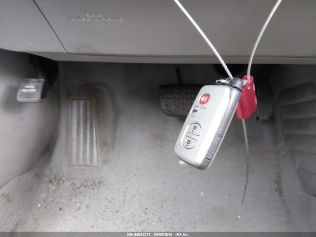 45045272 :رقم المزاد ، 4T1BB46K79U104537 vin ، 2009 Toyota Camry Hybrid مزاد بيع