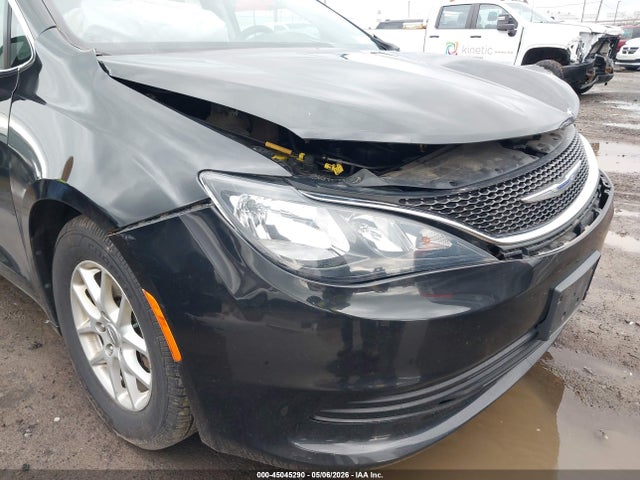 2020 Chrysler Voyager Lxi მანქანა იყიდება აუქციონზე, vin: 2C4RC1DG2LR195833, აუქციონის ნომერი: 45045290