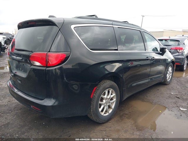 2020 Chrysler Voyager Lxi მანქანა იყიდება აუქციონზე, vin: 2C4RC1DG2LR195833, აუქციონის ნომერი: 45045290