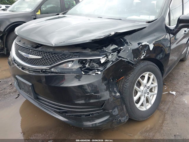 2020 Chrysler Voyager Lxi მანქანა იყიდება აუქციონზე, vin: 2C4RC1DG2LR195833, აუქციონის ნომერი: 45045290