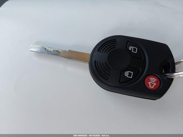 45045292 :رقم المزاد ، 1FMCU0F70JUD08393 vin ، 2018 Ford Escape S مزاد بيع